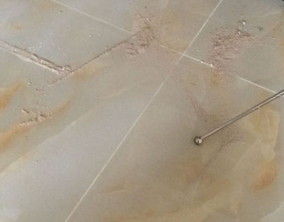 堆龙德庆瓷砖空鼓维修公司分享粘合剂选择不当在瓷砖铺贴过程中可能导致以下问题